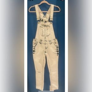 Blue Jean Distressed Overalls one piece Size 3 bib-overalls small